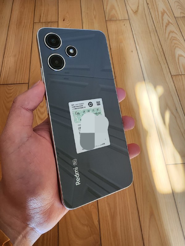 买了台红米12当备用机，缓刑要用来打卡，主力机要整花活怕出问题