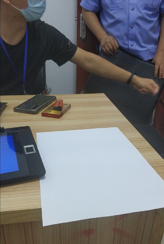 关于某人封号次数过多被国安局盯上这件事今天绝了 下午被叫去，说国安局的人找我，说我一堆封号记录，广东省厅的列为重点检查对象，怀疑我发了涉及政治的东西查了两小时后，发现全是因为色图被封的号，也没说啥了我回忆下重点问话内容一开始他们问：你知道自己干了什么，自己交代我：我真的不记得，关于什么的国安：关于qq的我：噢，那个啊，qq老是被封号，那肯定是我发穿着比较暴露的动漫女孩子图片国安：那是为什么你被封号的记录全是 色情、反动、暴力我：后面那两个可以删掉，我被封号全是因为色情 色情 色情国安：你发这些有什么动机什么目的我：因为她们很好看我很喜欢#资讯 #腾讯NMSL关于某人封号次数过多被国安局盯上这件事今天绝了 下午被叫去，说国安局的人找我，说我一堆封号记录，广东省厅的列为重点检查对象，怀疑我发了涉及政治的东西查了两小时后，发现全是因为色图被封的号，也没说啥了我回忆下重点问话内容一开始他们问：你知道自己干了什么，自己交代我：我真的不记得，关于什么的国安：关于qq的我：噢，那个啊，qq老是被封号，那肯定是我发穿着比较暴露的动漫女孩子图片国安：那是为什么你被封号的记录全是 色情、反动、暴力我：后面那两个可以删掉，我被封号全是因为色情 色情 色情国安：你发这些有什么动机什么目的我：因为她们很好看我很喜欢#资讯 #腾讯NMSL