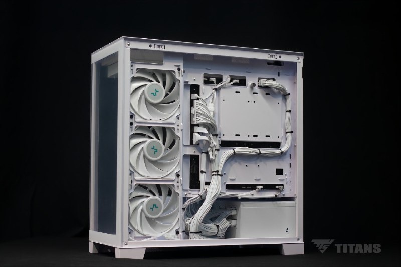 #视野装机猿背插主板正面无接口，简洁大气哟